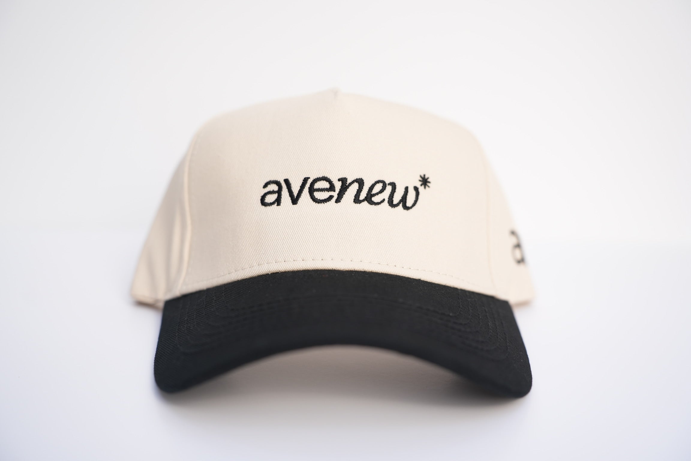 Avenew Two-Toned Hat